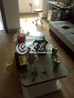 四个90后 男女 相约 烧炭自杀  一人报警后全部获