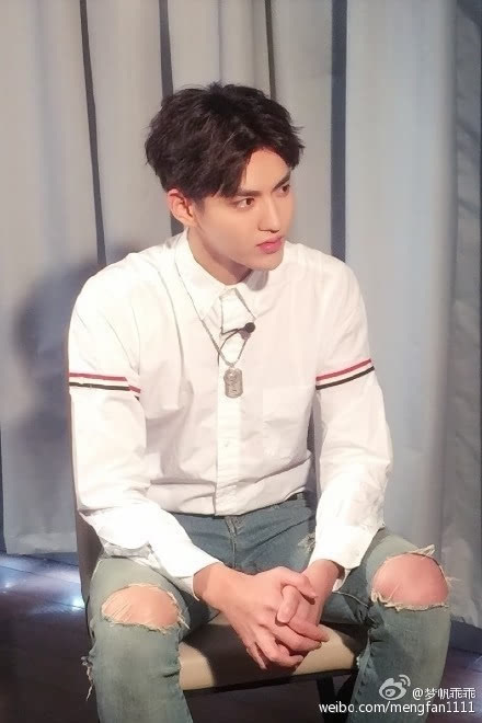 <em>中</em>分辨美男:李易峰<em>杨洋</em>吴亦凡池昌旭陈伟霆钟