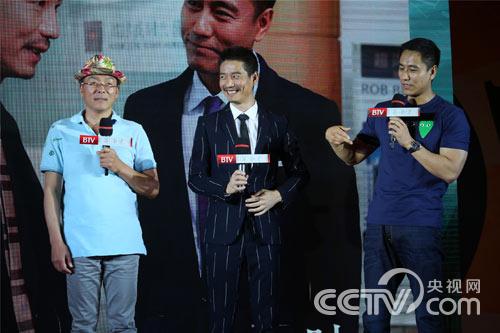 王志飞下跪求婚江珊 婚姻问题大戏《婚姻时差