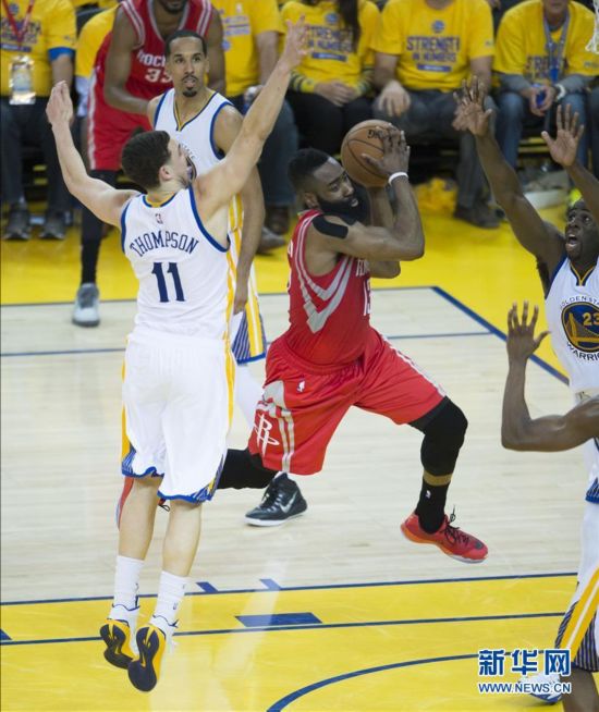 西部决赛首轮勇士vs火箭 勇士1比0领先(比赛集