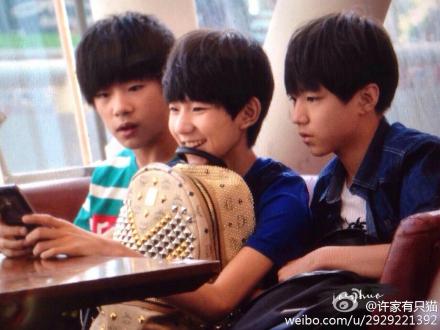 扒皮TFboys:王俊凯爸爸开出租 易烊千玺学霸跳