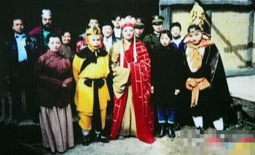 唐僧与女儿国国王再聚首 揭西游记罕见幕后照