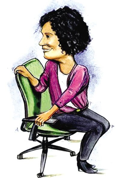 美女坐桌脚放椅子上猜成语_看图猜成语(2)