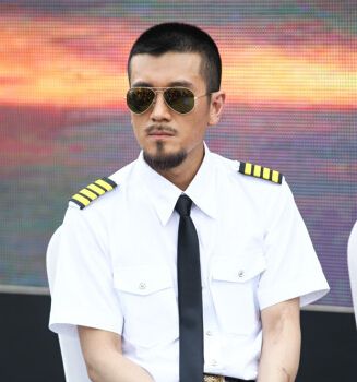 杨子没离婚黄圣依已生子 杨子老婆陶虹:真正白