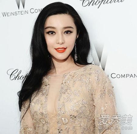 恋情公开!范冰冰百变发型迷倒李晨抢头条