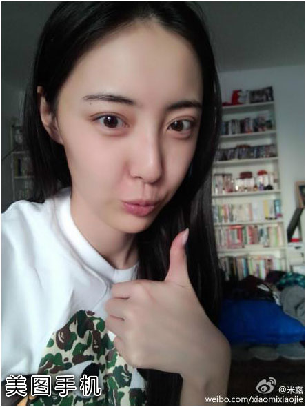 《何以笙箫默》两版女主自拍术PK杨幂Angel被舔美女屏图片