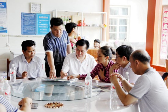 赵丽调研大龙宫景区发展规划情况