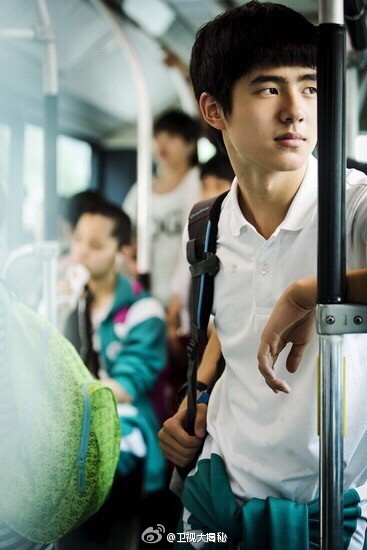 都木有!真正男子汉卡司弱爆完败跑男 王宝强你