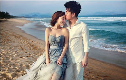 李晨范冰冰公布恋情 李晨初恋李小璐和贾乃亮狂秀恩爱“抢头条”(图)--重庆视窗--人民网