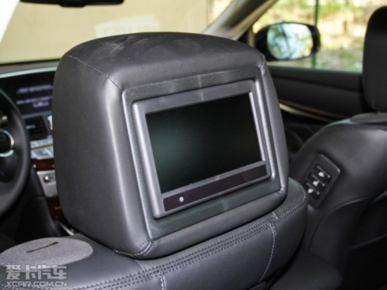 Ӣ�����(����)2015��Ӣ�����Q70L