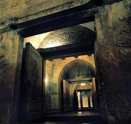 历史上的盗墓奇案:慈禧竟被鞭尸扒衣(组图)