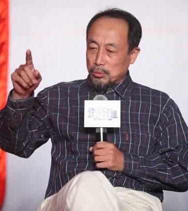 曝王菲证券所开户炒股 盘点难与赵薇匹敌的炒