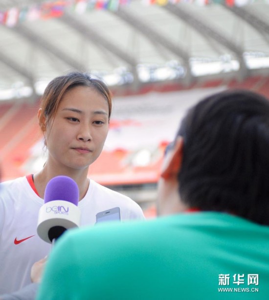 4米66! 李玲再破女子撑杆跳亚洲纪录