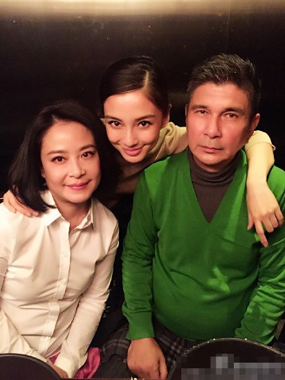 Angelababy与黄晓明结婚难再与郑恺CP 曾被嫌