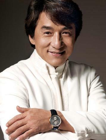 赵薇遭起诉 深挖明星成名前屈辱史:杨幂被扇巴