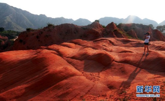 幅员辽阔的中国地貌旅游方兴未艾(组图)