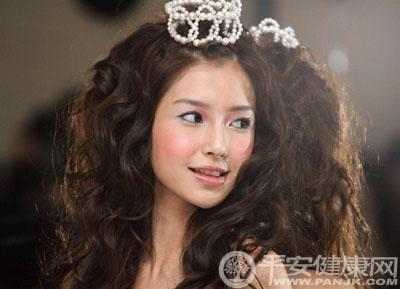 《锦绣缘》陈乔恩再被指整容Angelababy躺枪