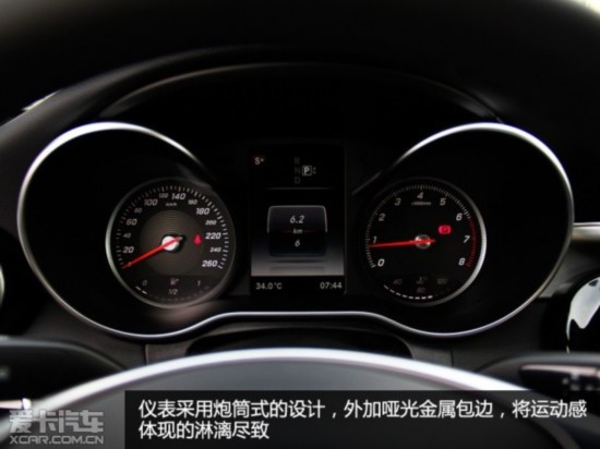C300