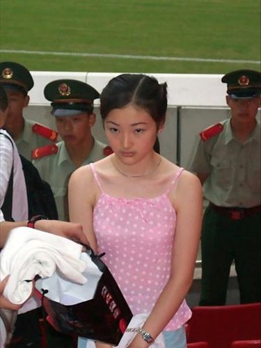 花一样的年龄却走上断头台 揭被<em>枪决</em>美女死囚