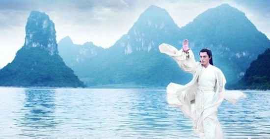 《花千骨》开播 霍建华赵丽颖合体上演极致纯