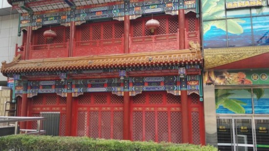 真 高大上 6.8英寸华为P8max评测--人民网海南