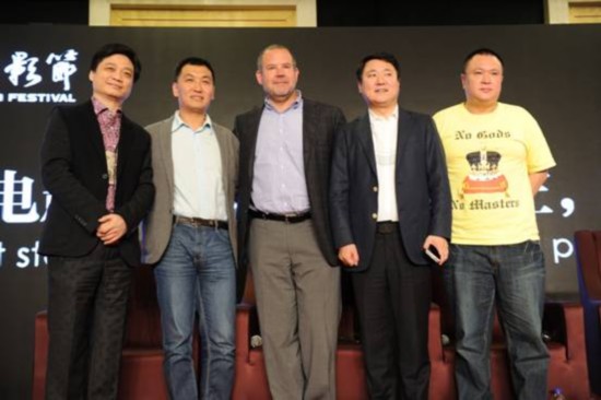 中国电影危机四伏?其实危险和机遇并存!