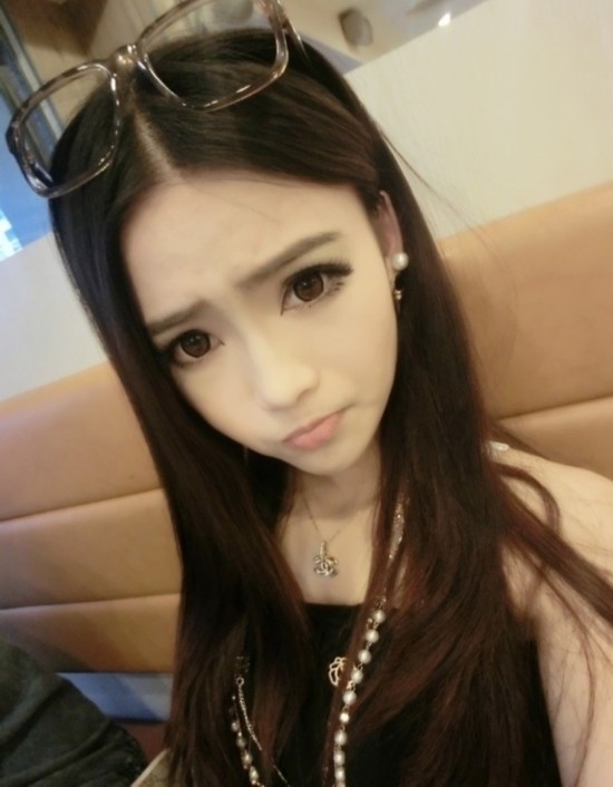 武大女神真人幻灭 网红女神素颜坑爹全靠PS(图