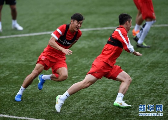 中国男足备战世预赛