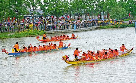 宁波北仑浃江赛龙舟