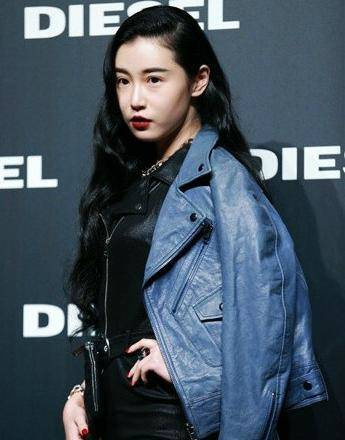 武大女神真人幻灭 网红女神素颜坑爹全靠PS(图