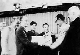     1984꣬ľʦʦʱйŰƼʱ뵱걻ľӪȵнڵԱ档