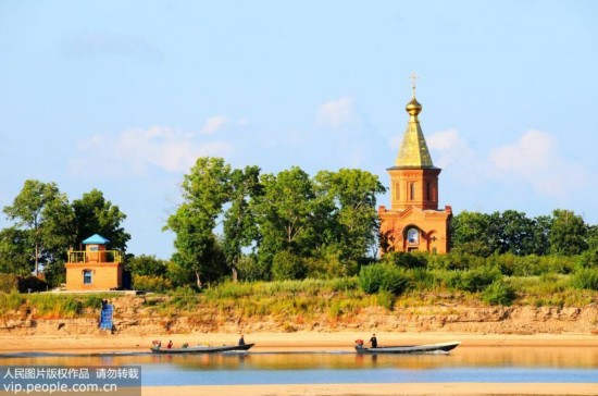 忙了半年去度假:中国最具特色小镇端午见(组图