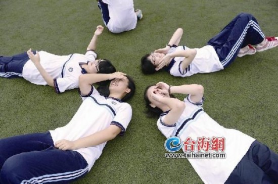 厦招办指导高考志愿填报 服从调剂避免被秒杀