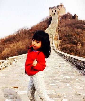 孙俪儿子神似邓超赵薇女儿大眼 星二代基因PK