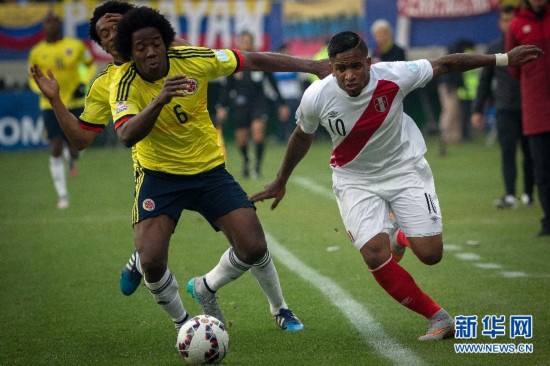 美洲杯小组赛:哥伦比亚平秘鲁