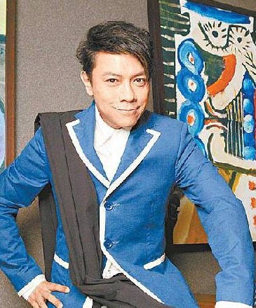 蔡康永男友刘坤龙家世曝光 蔡康永:将来会去外国结婚