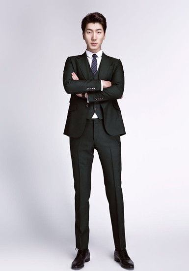 张亮《星动亚洲》重组金锁 好友朴海镇或探班