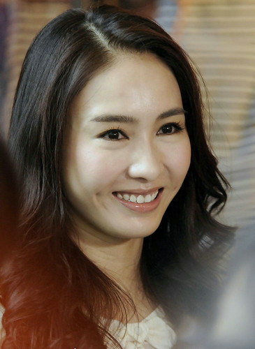 女星最美部分PK 姚晨腿<em>长</em>范爷<em>头发</em>美--重庆视
