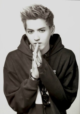 最新男神四招打天下 吴亦凡VS李易峰李茂VS邱