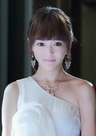 《仙剑奇侠传3》杨幂VS唐嫣妆容 谁让胡歌倾