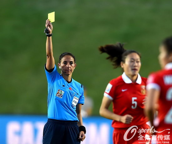 组图:女足世界杯1\/4决赛 中国0-1负美国无缘四