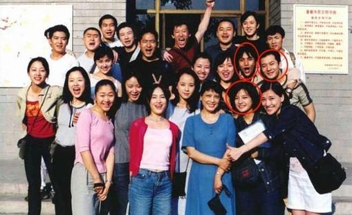 赵薇 黄晓明 吻戏拍60遍  黄晓明 承认 暗恋 赵薇(组