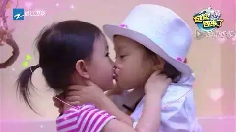 <em>爸爸</em>回来了第二季 有一种<em>姐妹</em>情深叫奥莉和甜