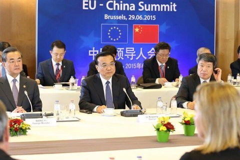 欧洲处在“十字路口”,中国总理如何表态?