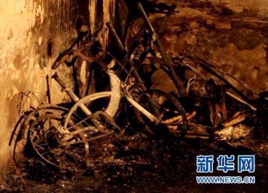郑州一小区火灾致死15人 再次警示火灾逃生知