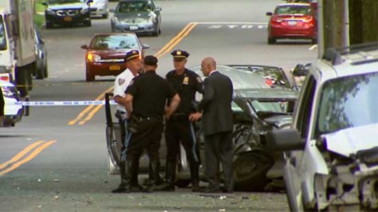 美国纽约致命车祸亚裔母女不幸身亡 超速疑为