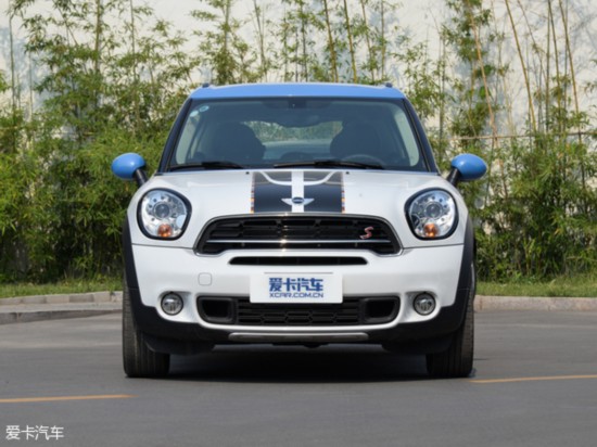 MINI2015MINI COUNTRYMAN