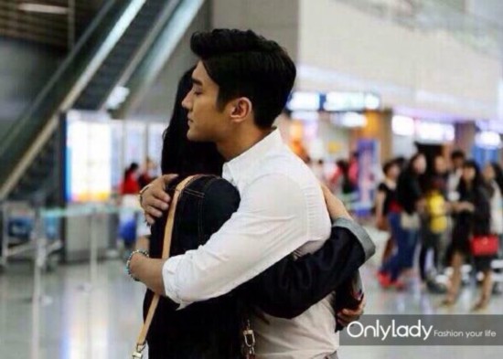 崔始源刘雯韩国新闻 看新国民CP崔始源刘雯情