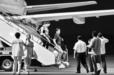 北京医生护送活体心脏 从广州空运至长春移植