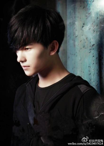 盗墓笔记全集上线揭秘小哥身世 杨洋黑转粉第